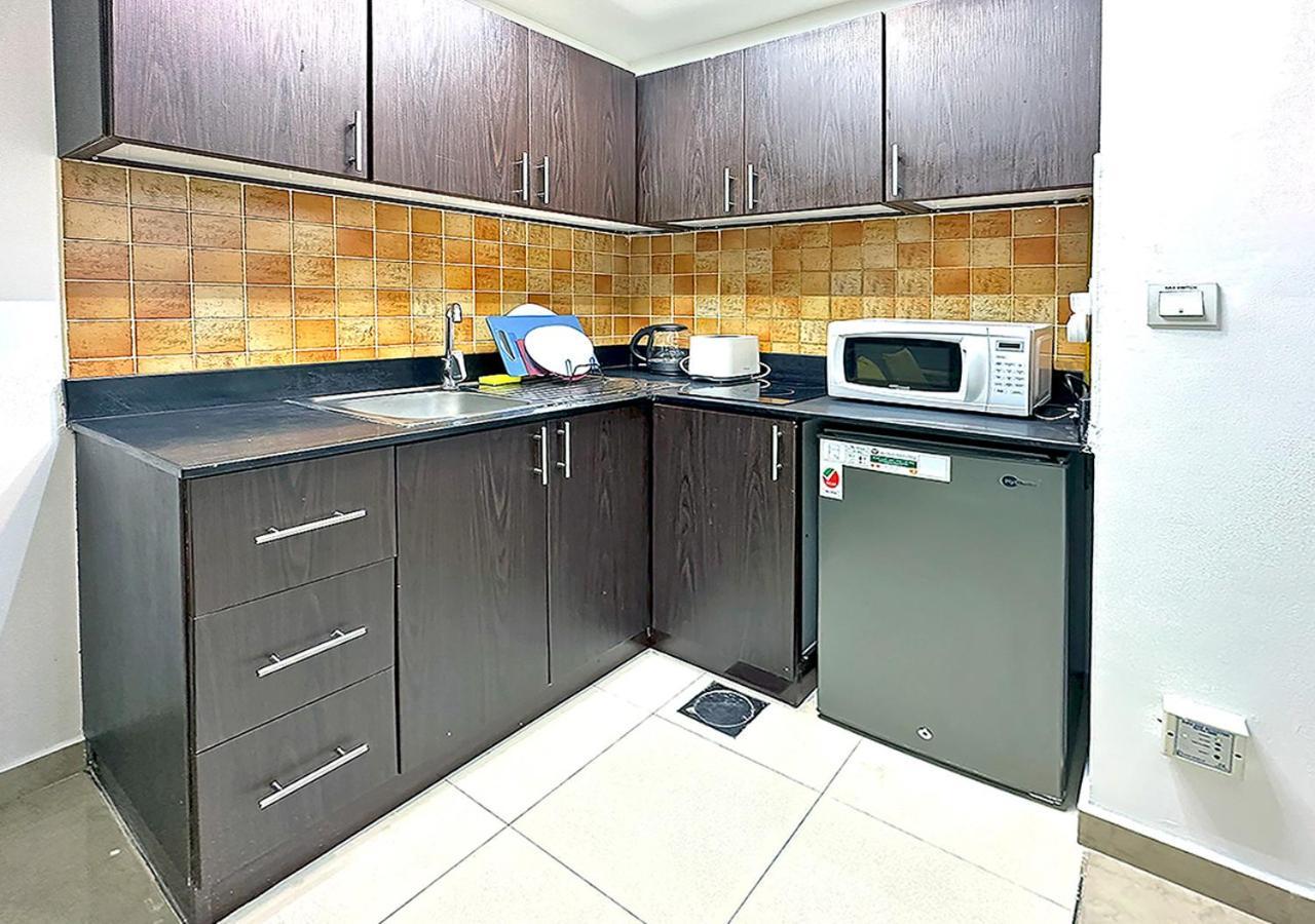 Apartment Lovely In Hanover Square, Jvc *
